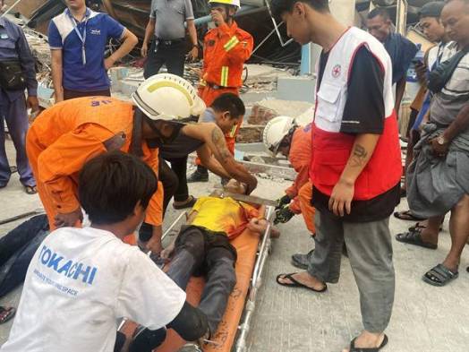 La junta militar birmana pide ayuda internacional ante el terremoto de magnitud 7,7.