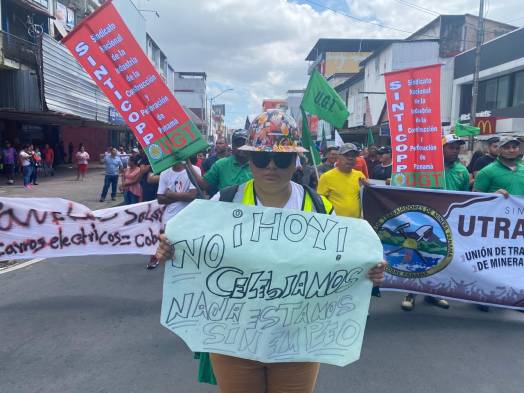 Trabajadores panameños celebran el 1 de mayo