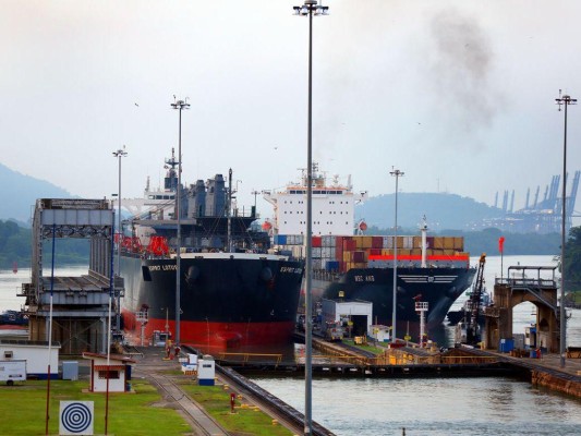El Canal de Panamá, que aporta el 6% del comercio marítimo mundial, está en ampliación.