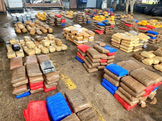 Decomisan varios paquetes de droga en Chame y Costa del Este