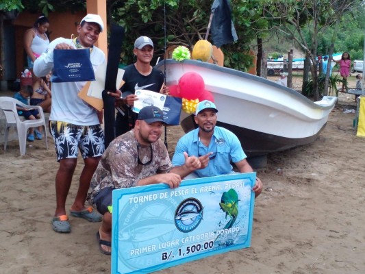 Pescadores de Pedasí ganan el Torneo de Pesca