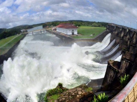 ACP busca mejorar las estructuras de la represa de Gatún 