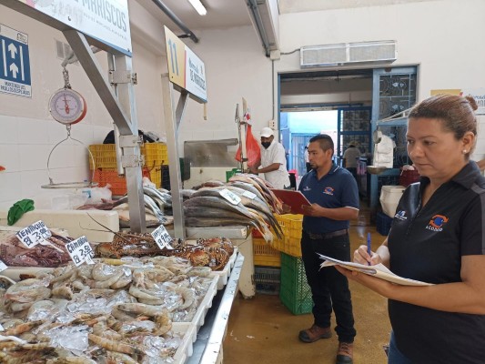 Detectan pocas ofertas en los precios del Mercado de Mariscos