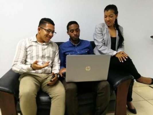 Millennials son más propensos a caer en depresión y ansiedad, según psicóloga