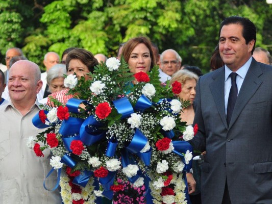 Torrijos estuvo acompañado de amigos y figuras de trayectoria política en el PRD