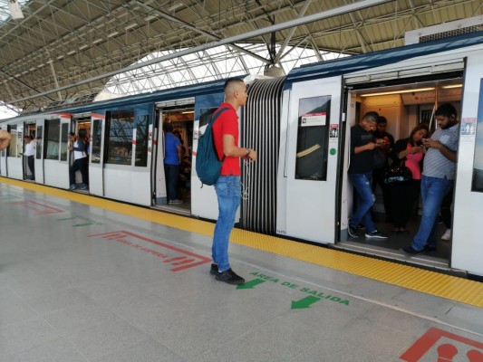 Línea 1 del Metro nuevamente paralizada 