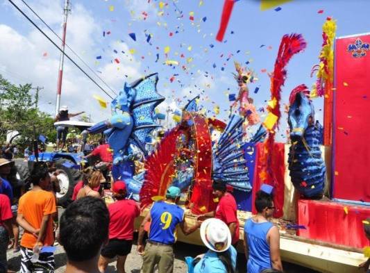 Buscan vender el Carnaval al mundo