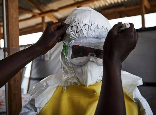 La OMS declara alto el riesgo de epidemia de ébola en África Occidental