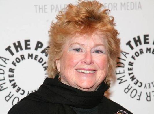 Participó en una de las primeras telenovelas en la televisión estadounidense.