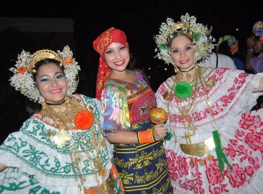 La Compañía de Danzas Folclóricas de Panamá celebró sus 18 años de aniversario en el evento.