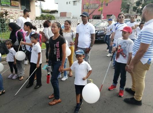 Caminata por el Día Mundial del Bastón Blanco