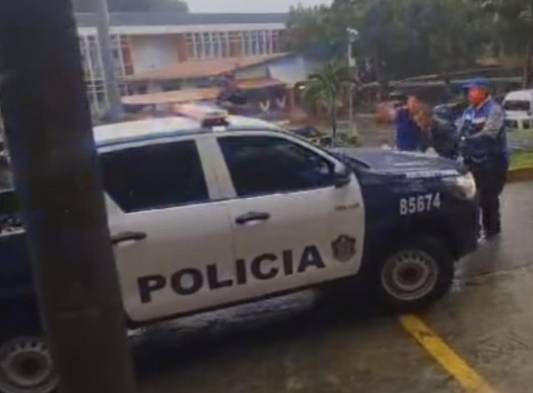 Patrulla irrumpe en la Universidad de Panamá. Esto dice la Policía Nacional