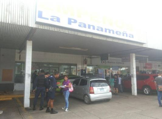 Dos personas fueron atropelladas en Vista Alegre.