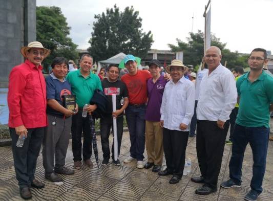 Iglesia Bautista en Panamá conmemora el mes de la Biblia