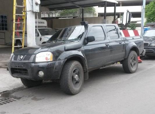 Auto recuperado en área bancaria. Guarda supuesta relación con el hurto a agencia.