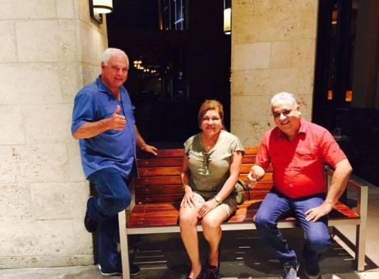 Ricardo Martinelli, Alma Cortés y Luis Eduardo Camacho.