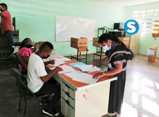 Centro de votación en Soloy.