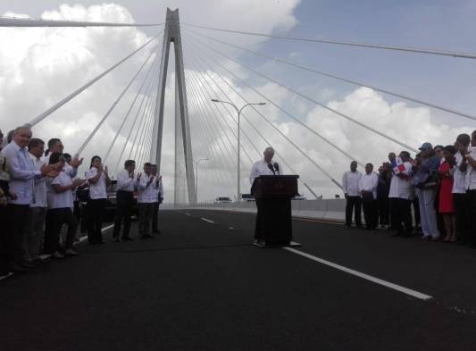 Inauguran el tercer puente sobre el Canal de Panamá