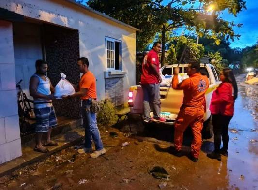 Más de 200 casas han sido afectadas por las inundaciones