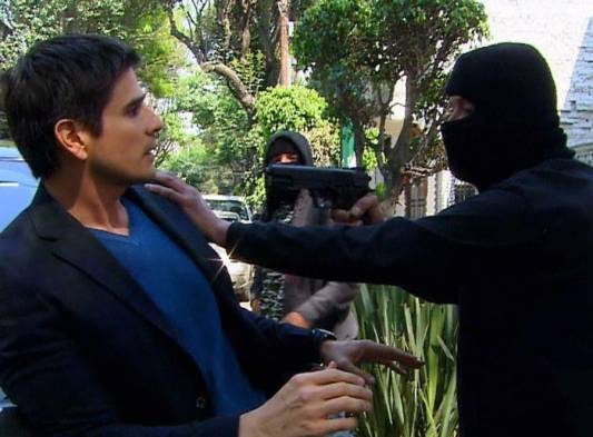 Pablo se mete en problemas.