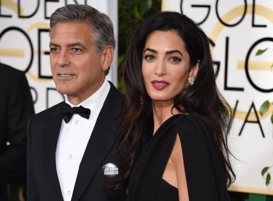 La esposa del actor George Clooney agradeció el compromiso a favor de ese colectivo del Land de Baden-Württemberg.