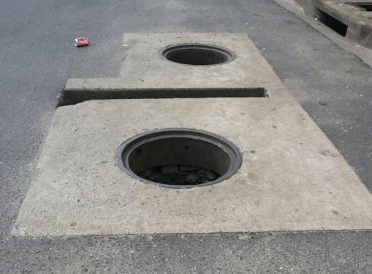 Falta de las tapaderas de alcantarillas son un riesgo para la población.