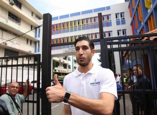 Jaime&nbsp;Penedo anuncia su retiro oficial de la selección de Panamá