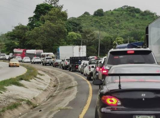 Dos conductores se dan filo en La Chorrera