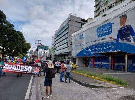 Defensoría del Pueblo atendió a manifestantes aglutinados en  Frenadeso