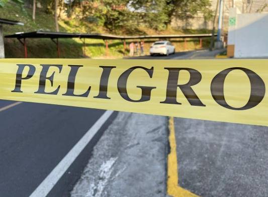 Ambos heridos fueron llevados al Hospital San Miguel Arcángel, pero uno falleció.