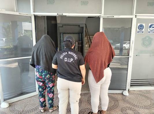 Atrapan a 16 miembros de red que se dedicaba a deshuesar carros en Panamá