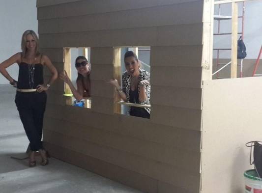 Ella es socia de Carolina y Michelle.