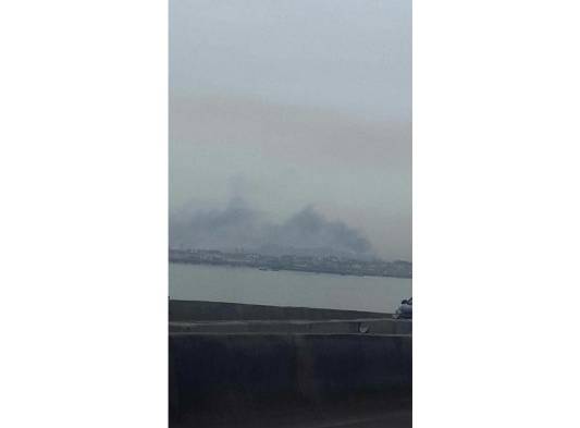 Se incendia embarcación cerca del Estadio Maracaná, en El Chorrillo.