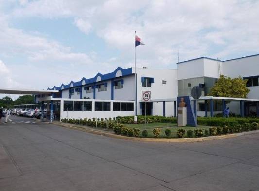 Caída de un rayo afectó el fluido eléctrico de Hospital en Aguadulce