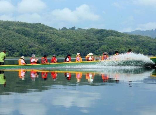 Desarrollo rural mediante ecoturismo en áreas protegidas centra foro panameño