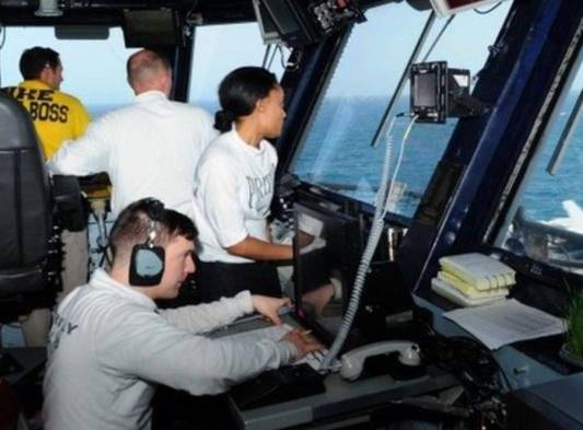 Obama autorizó desde ayer los ataques aéreos, pero no el regreso de tropas a Irak.