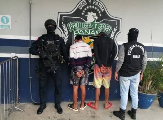 Dos  capturados y decomiso de armas en Felipillo