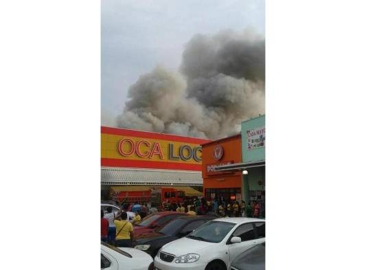 Incendio en almacén la Oca Loca en Los&nbsp;.