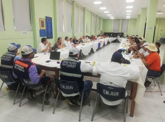 Gobierno y Anadepo mantienen mesa de diálogo en Veraguas