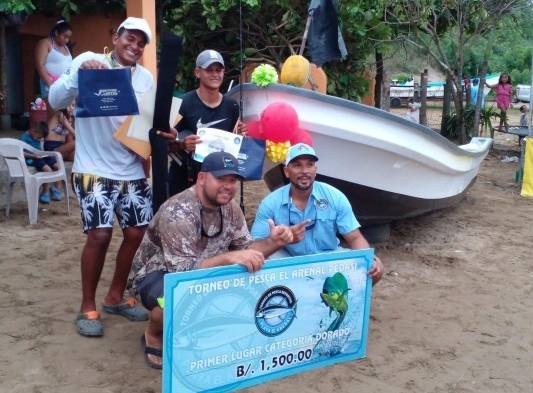 Pescadores de Pedasí ganan el Torneo de Pesca