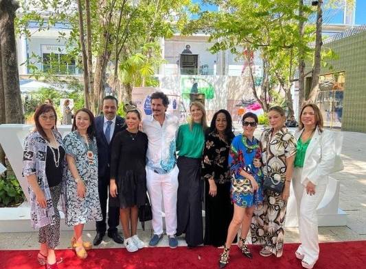 Diseñadores panameños brillan en Vogue Miami 2022