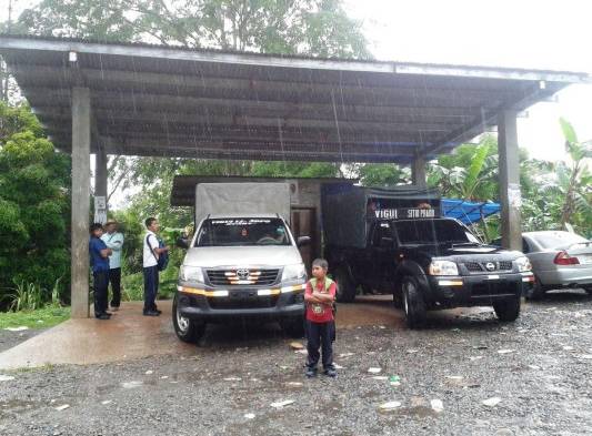Los usuarios denunciaron que los conductores de las 15 rutas en la Comarca suben el costo del pasaje cuando les da la gana.