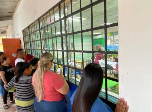 Un nuevo año escolar comienza en Panamá. Abren las puertas a la sabiduría y el conocimiento