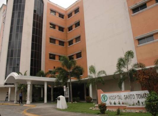 Asociación de Médicos  Especialistas del Hospital Santo Tomás aseguran que déficit de insumos es critico.