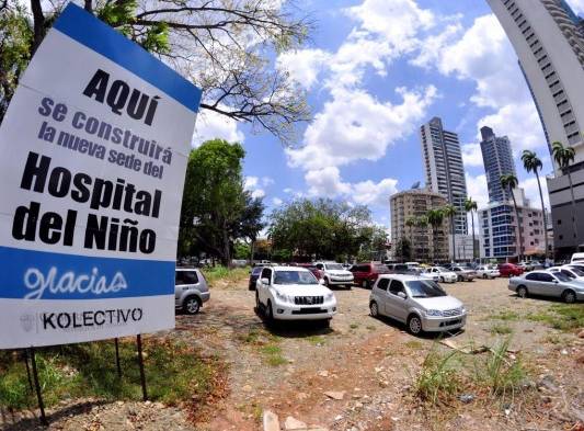 En agosto del 2012 el expresidente Ricardo Martinelli anunció el traspaso del terreno al HN.