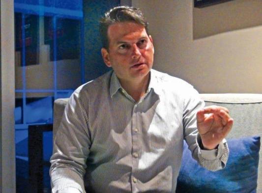 Clare: Todos nos equivocamos al tenerle tanta confianza a Pellegrini