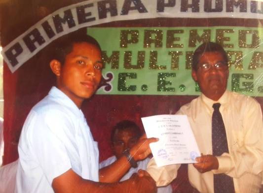 Heriberto y su mujer tienen un hijo de dos años.