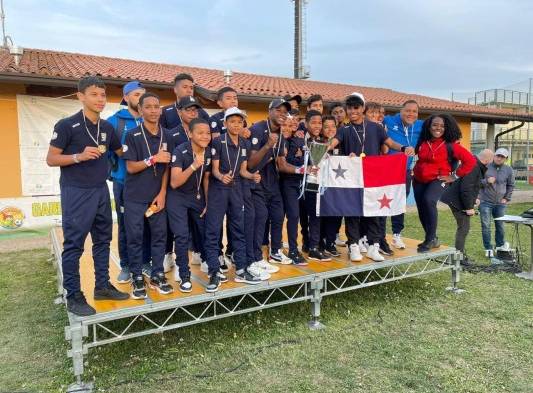 Parma Academy Panamá conquista título Sub-15 y Sub-19 en Italia