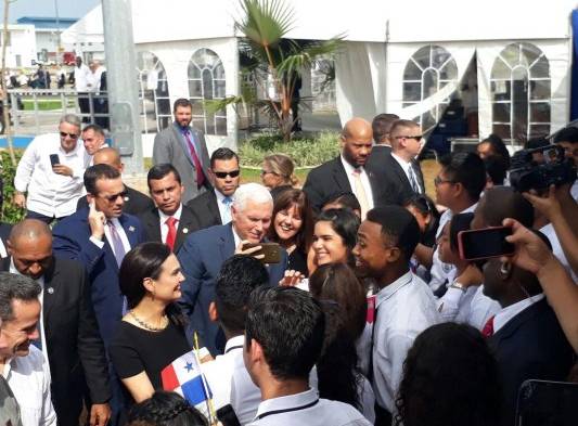 Mike Pence y su visita al territorio canalero