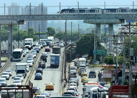 Corto circuito causó la paralización total del servicio de la Línea 1 del Metro desde las 8:20 a.m.